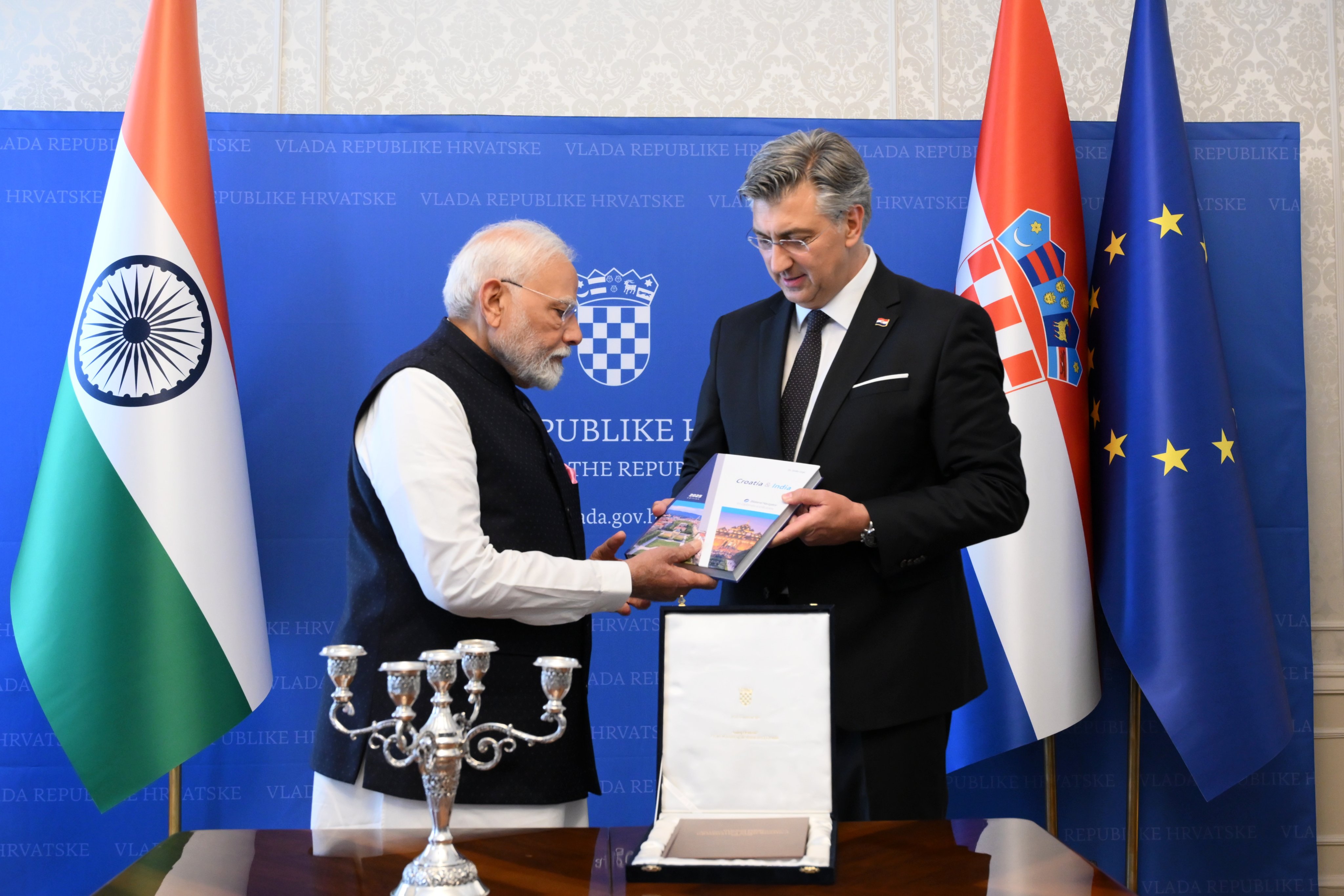 PM Plenković presents the Croatia & India edition to PM Modi